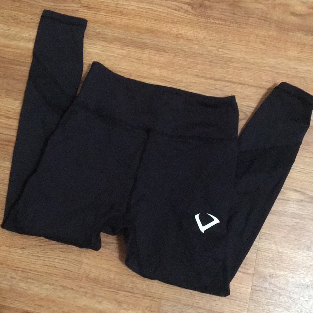 Violate the Dress Code legging